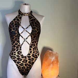 Leopard Print Halter Bodysuit